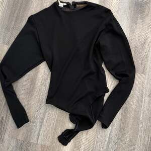 Vintage Chic Donna Karan New York Black Long Sleeve Back-Zip Bodysuit Size S